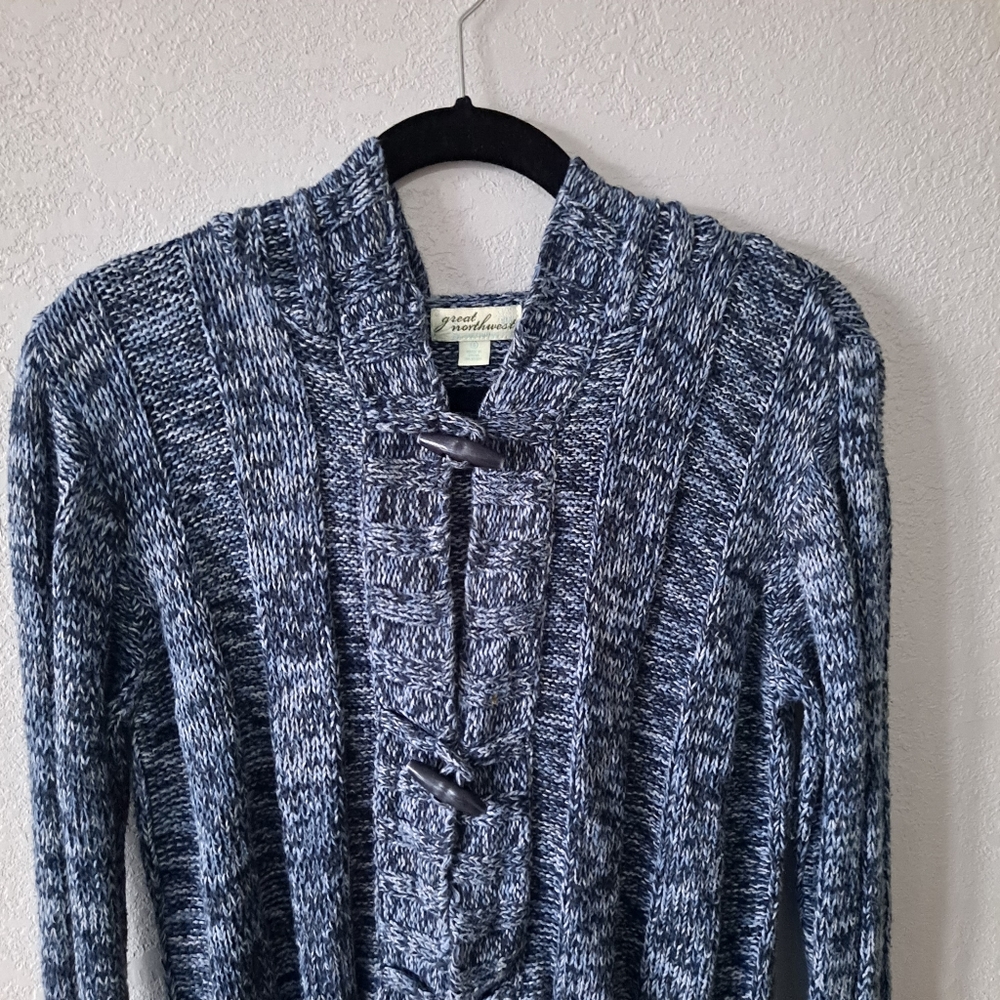 Great Northwest Clothing Company Blue Sweatshirt - Picture 2 of 6